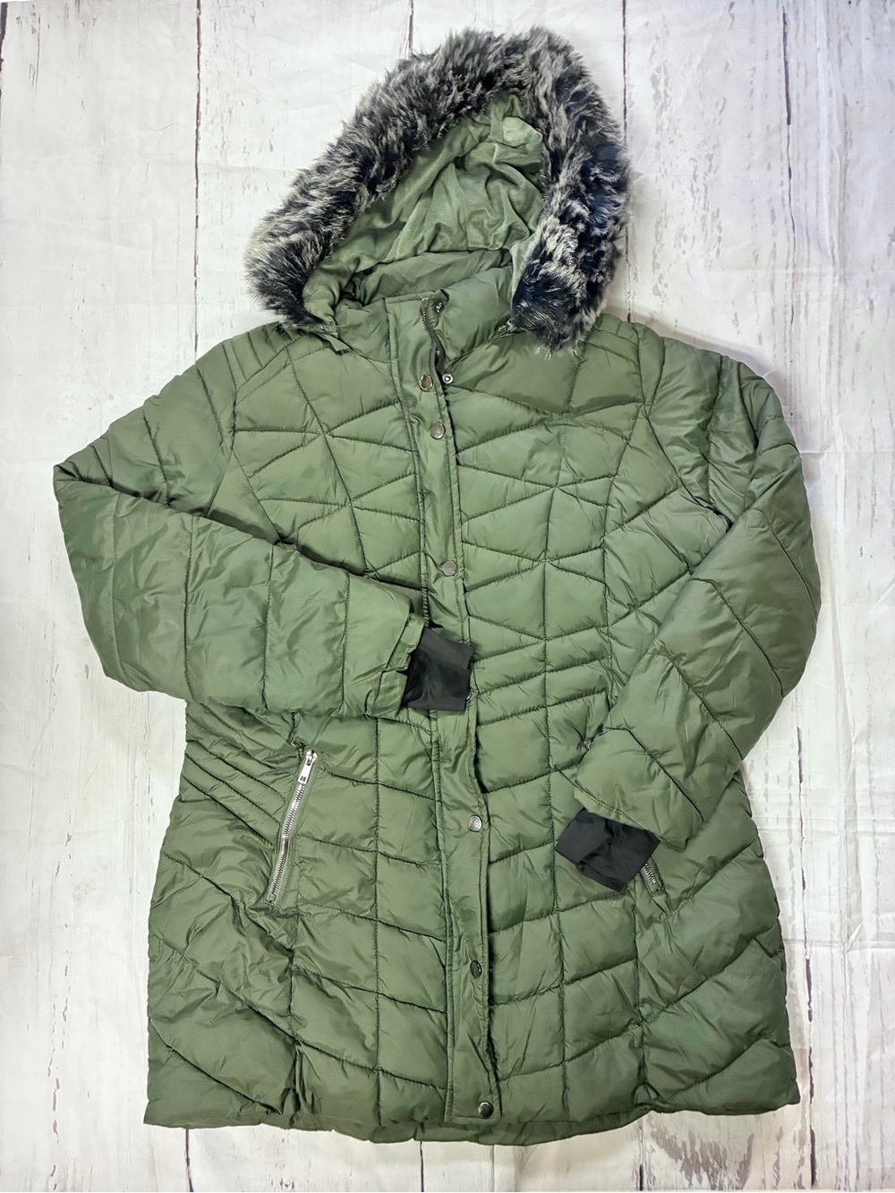 YMI Olive Green Quilted Hooded Puffer Coat with Faux Fur Trim